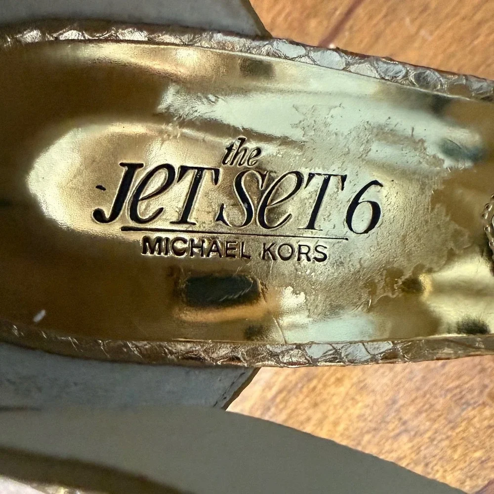 Michael Kors The Jet Set 6 Heels Women 7M Gold Snakeskin Stiletto Peep Toe